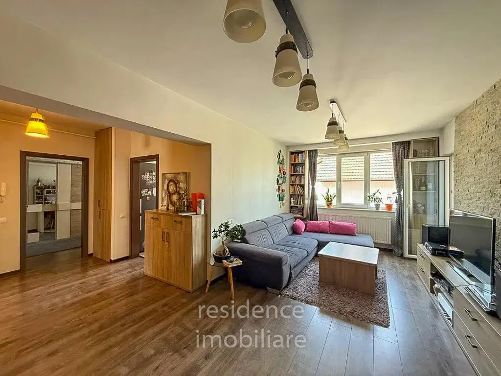 Apartament 3 camere, Imobil Nou, Andrei Muresanu + Garaj si Boxa - foto 1
