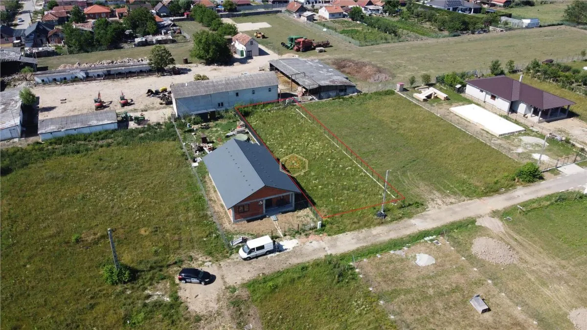 Loc de casa | Vetis | Zona rezidentiala noua - foto 3