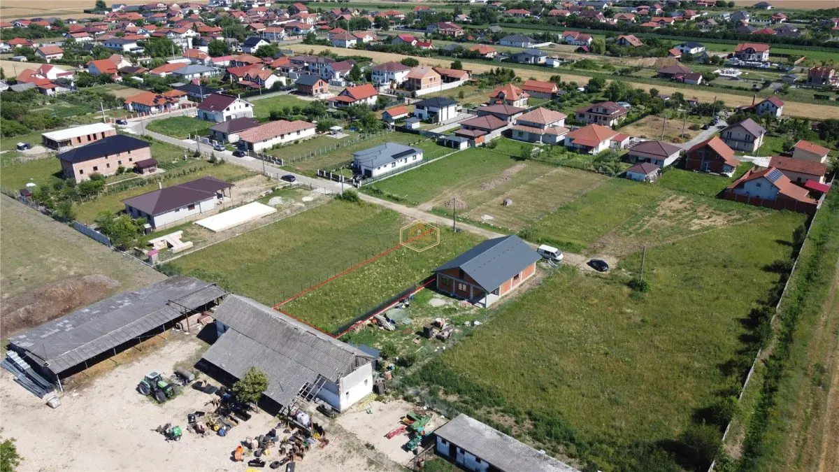 Loc de casa | Vetis | Zona rezidentiala noua - foto 5