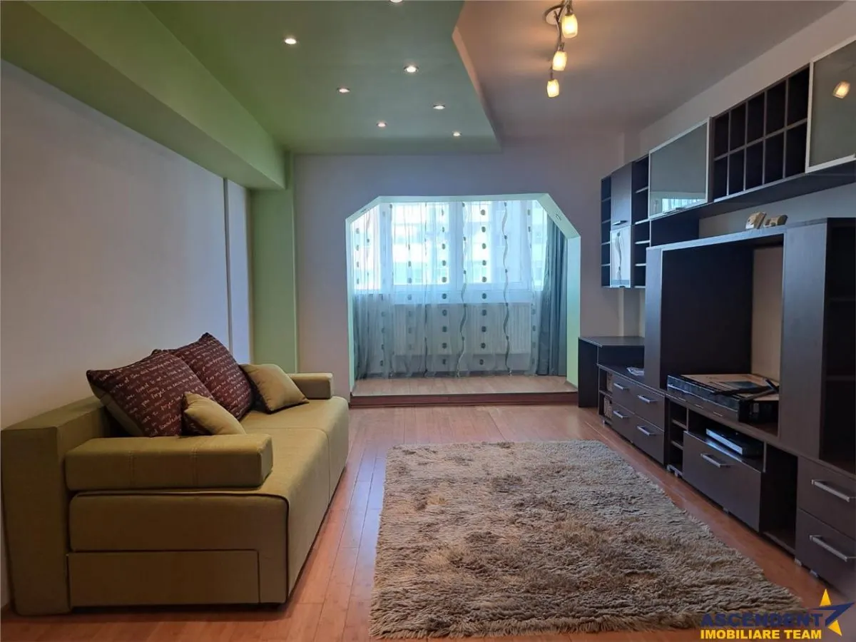 Apartament generos 3 camere de inchiriat, in zona apreciabila, Nicolae Iorga, Sf. Gheorghe - foto 1