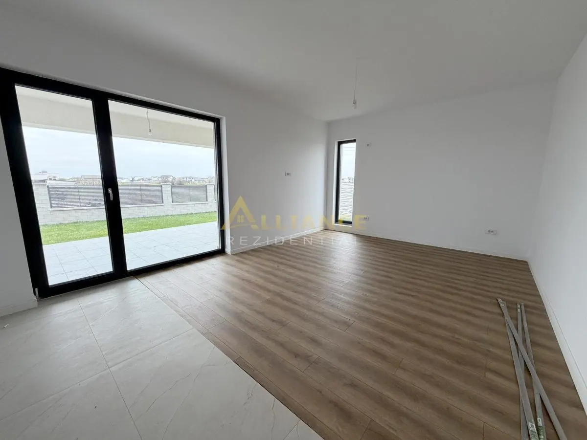 Casa individuala || 4 camere || 2 bai || 130mp utili + teren 470mp - foto 9
