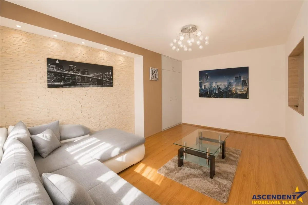 Apartament luminos cu 2 camere decomandate, Rasnov, Brasov - foto 13