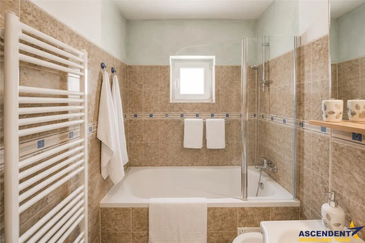 Apartament luminos cu 2 camere decomandate, Rasnov, Brasov - foto 10