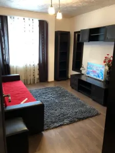 Garsoniera decomandata zona Centrul Civic AFI - Brasov
