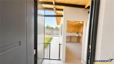 Refugiu modern,lot 1.640 mp,pavilion,zona barbeque:liniste si relaxare in Rasnov, Brasov - foto 9