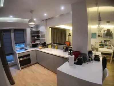 Vânzare apartament 2 camere | Bd Unirii  Fântâni - Casa Poporului | et 6/8 | vedere bulevard | 62mp utili | renovat | mobilat si utilat | - foto 13