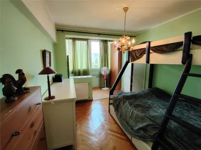Apartament 3 camere zona Calea Grivitei Podul Grand - foto 9
