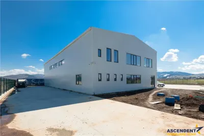 Descopera oportunitatea: hala avangardista pe teren generos, conditii apreciabile - foto 12