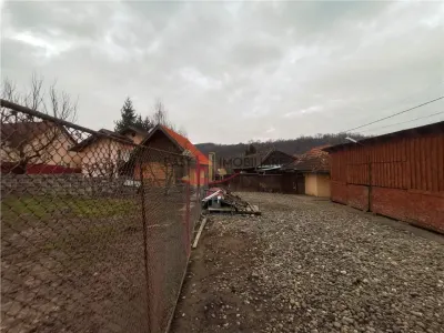 Casa, Vila, 3 camere, 2 bai, 7 km de centrul orasului, Bardesti,Targu Mures - foto 9