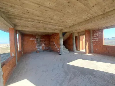 RECO Casa la rosu in Cihei- cu utilitati-la 5 minute de Oradea - foto 7