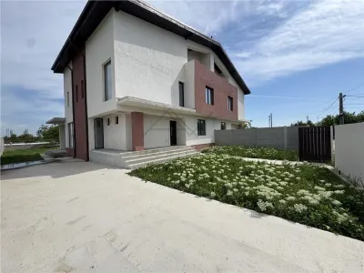 Vila Duplex spatioasa - Teren 500 mp - 7 camere - living spatios - beci - foto 4