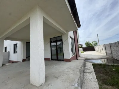 Vila Duplex spatioasa - Teren 500 mp - 7 camere - living spatios - beci - foto 7