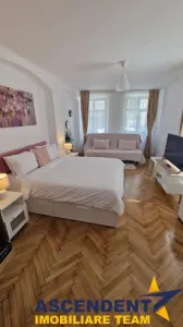 Casa cu 3 apartamente + transfer afacere, locuri parcare, Centrul Istoric, Brasov - foto 18