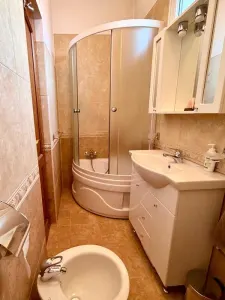 Apartament 2 camere in casa, centrul Istoric - foto 6