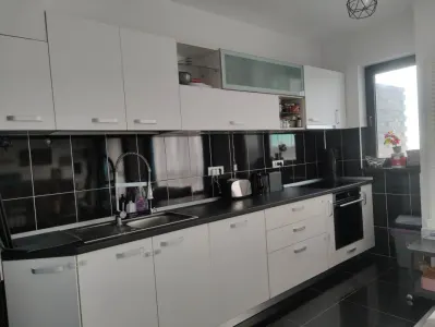 Apartament 4 camere in Green Vista, parcare subterana inclusa si terasa de 30 mp - foto 3