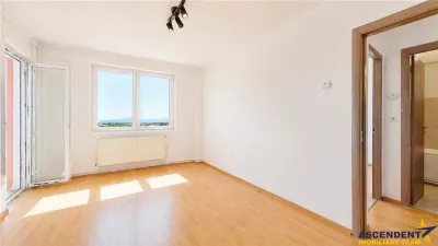 3D! Renovat, luminos, living si 2 dormitoare, cu vedere panoramica, Vlahuta, Brasov. - foto 9