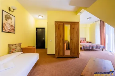 FILM! Pensiune turistica+Casa+transfer afacere+teren,Cheile Rasnoavei,Brasov - foto 21