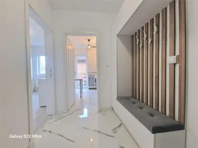 Cartier Stejari INTABULAT 2 camere 40 mp Lunca Cetatuii - foto 2