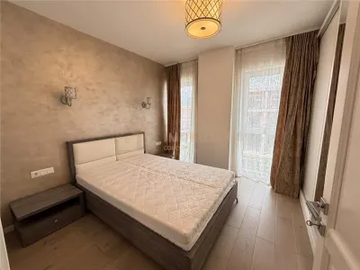Apartament cu 2 camere si curte proprie - foto 3