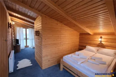 Resedinte montane,mobilate,echipate, jacuzzi,piscina,pretios areal,Sambata de Sus. - foto 7