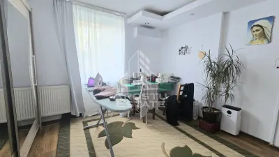 Apartament de vanzare cu 2 camere, centrala proprie, zona Ronat - Timisoara