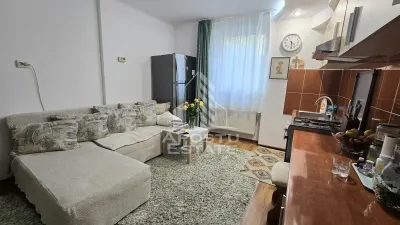 Apartament de vanzare cu 2 camere, centrala proprie, zona Ronat - foto 2