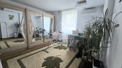 Apartament de vanzare cu 2 camere, centrala proprie, zona Ronat - foto 6