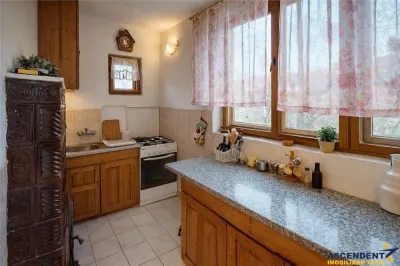Tur 3D! Doua case traditionale, pe domeniu versatil, la doar 1Km de Castelul Bran - foto 6