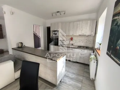 Duplex de vanzare, cu 4 camere si 3 bai, mobilat si utilat,Dumbravita - foto 19