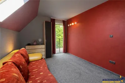 Casa solida,farmec autentic,echipata,garaj incalzit,pod,curte relaxanta,Santana de Mure - foto 6