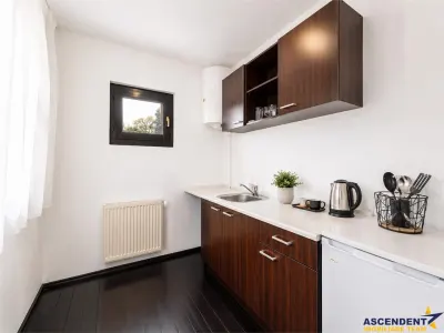 Aleasa Pensiune, pe 1.400 mp teren, in curcubeu montan, Bran, Brasov - foto 5