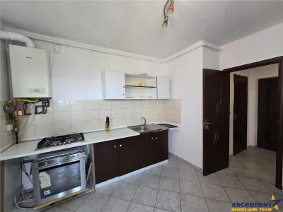 Imobil 2 camere decomandat, etaj 2, parcare, Subcetate Sanpetru - foto 9