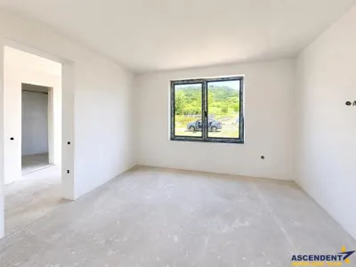 Casa moderna, structura P+1E, la rosu, Voiniceni - foto 5