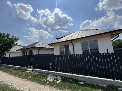 Vanzare Casa Parter La Cheie| TOATE  UTILITATILE -TEREN - 3 camere - Clinceni