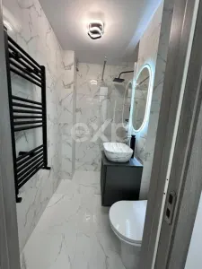 Apartament de vânzare – 3 camere , Micro 8 ,et 1 - foto 12
