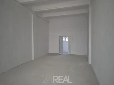 Inchiriere spatiu demisol pretabil depozitare/productie Baicului - foto 3