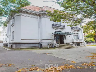 Vanzare vila interbelica in zona stradala, ultracentrala - foto 14