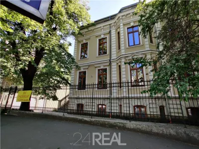 Vila de prestigiu  de vanzare - Lascar Catargiu - foto 4