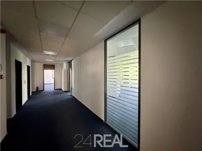 Spatii birouri de inchiriat ultracentral Bucuresti - de la 87 mp - foto 10