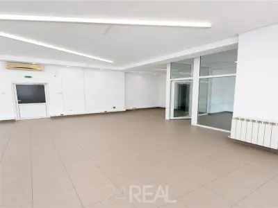 Inchiriere spatiu comercial zona Unirii - foto 3
