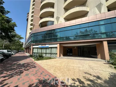 Spatiu multifunctionale - clinica, comercial, showroom, birouri - foto 15