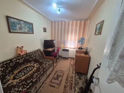 Apartament 3 camere zona Viziru 1, etaj 2 - foto 4