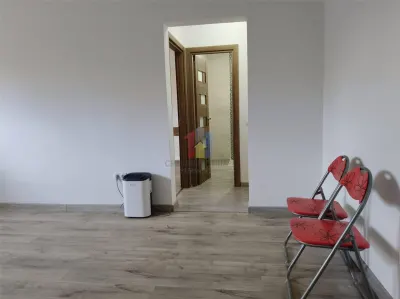 2 camere confort 1, parter cu imbunatatiri, Scolilor - foto 2