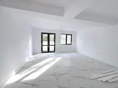 Vanzare -  Casa  - Vila - Prelungirea Ghencea - Dantelei -  195000E tva inclus -  Comision 0! - foto 6
