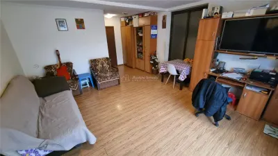 3 camere in vila si curte individuala - foto 7