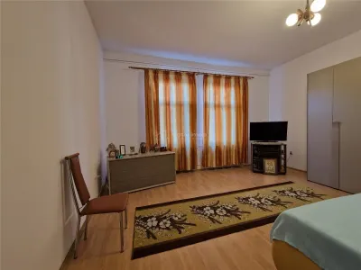 Casa P+E, suprafata utila 446.66 mp, teren 866, pretabila - clinica, restaurant, pensiune - foto 4