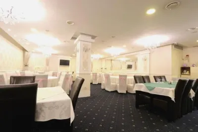 De vanzare – Pensiune – Restaurant – Ballroom – Rahova – Alexandriei – Leroy Merlin – 1550000E – Afacere la cheie – Comision 0 ! - foto 23