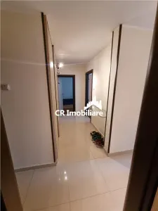 Apartament de 2 camere renovat Titan IOR bloc Y - foto 3