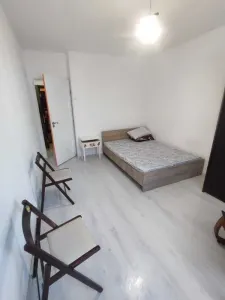 Garsonieră de închiriat – 30 mp, decomandată, Tudor Vladimirescu - Iasi