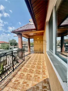 Aparatorii Patriei Vila P+1, NEMOBILATA, renovata acum - Bucuresti